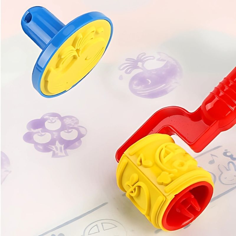 tampon-et-rouleau-motifs-enfant-eau