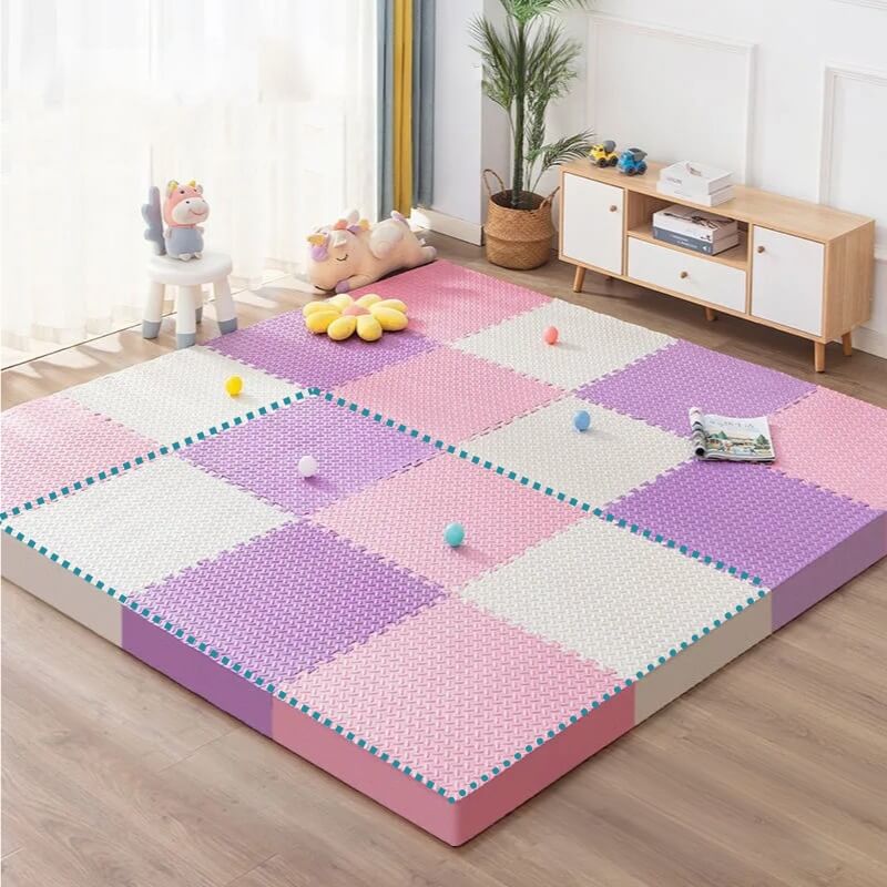 tapis-puzzle-rose-blanc-confort-bebe-fille-dous-isolant