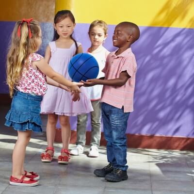 ballon-en-mousse-enfant