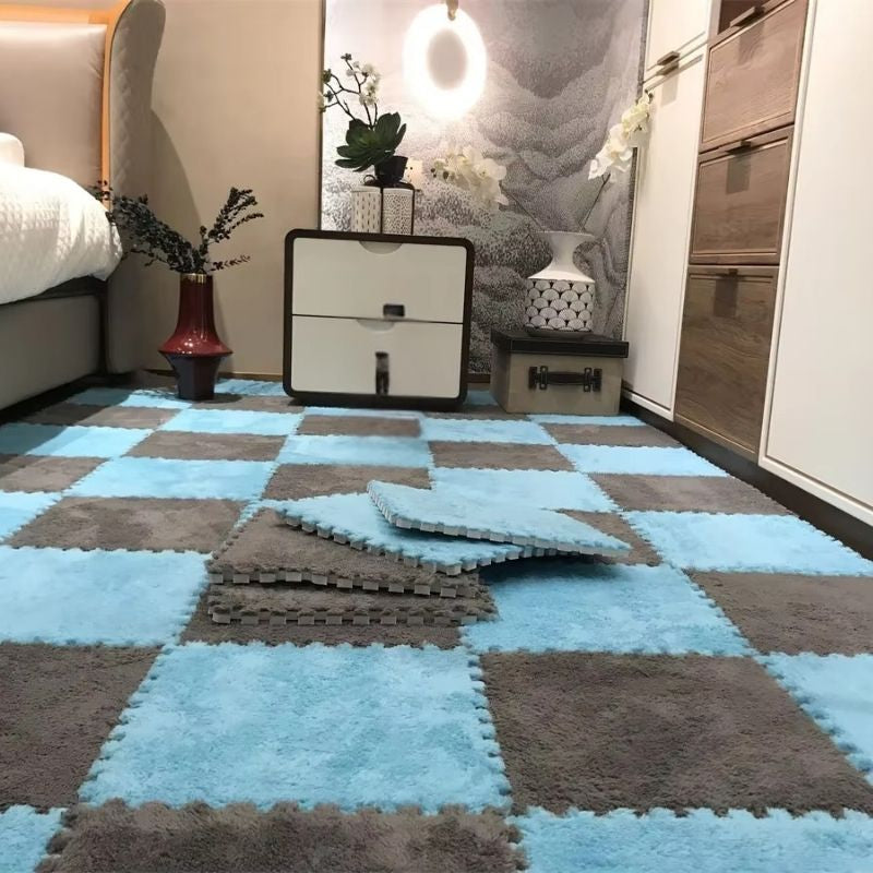 chambre garçon avec tapis puzzle bleu et gris sécuritaire douillet