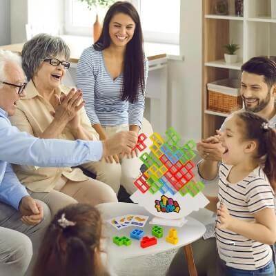 jeu-d_equilibre-tetra-tower-jeu-de-societe-famille