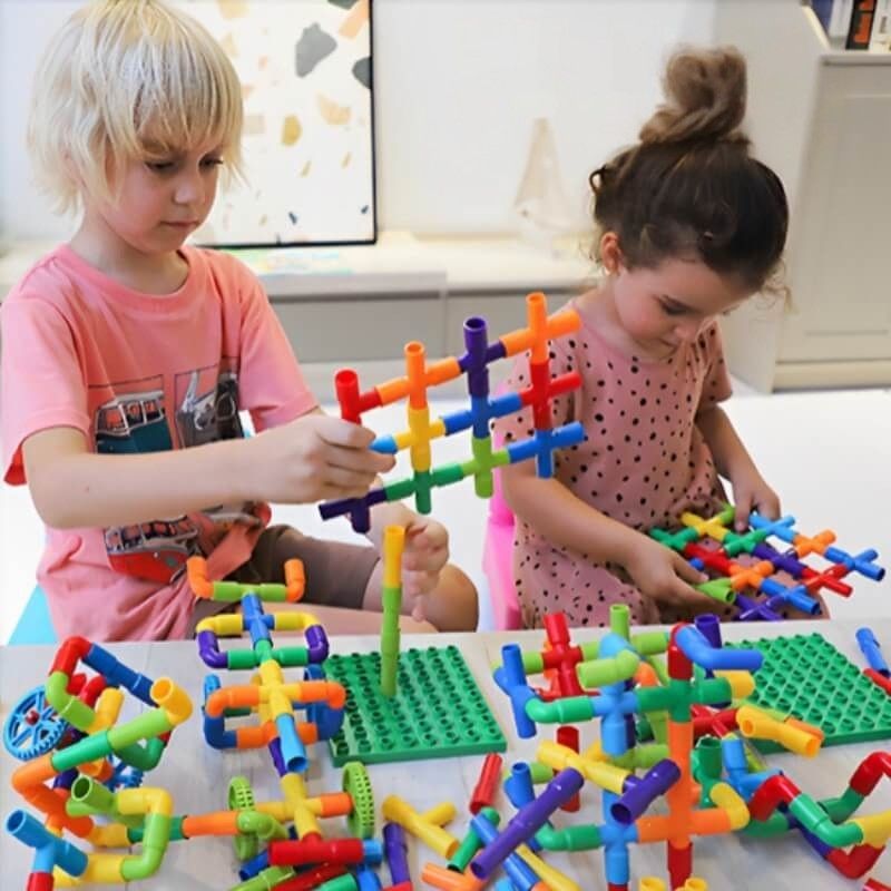 pièces-cylindrique-enfant-content-tubes