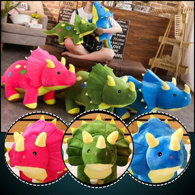 peluche-dinosaure-triceratops