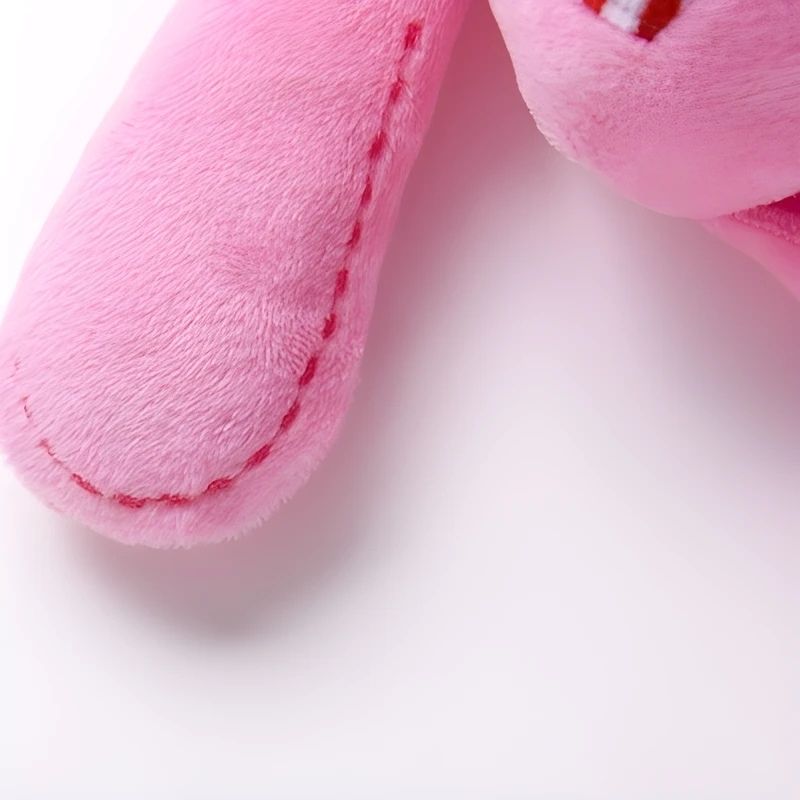 peluche lapin rose aux détails soignée et trop mignon