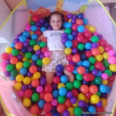piscine-a-balle-filles