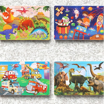 quatre-puzzles-différents-thème-sur-un-plancher-blanc