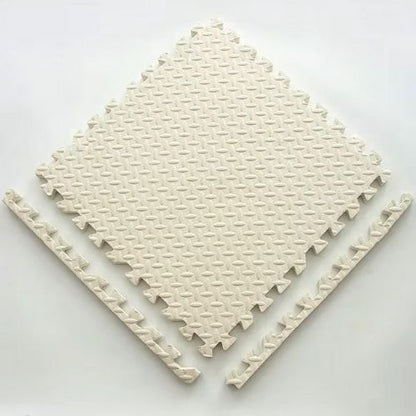 tuile de tapis puzzle beige avec bordures